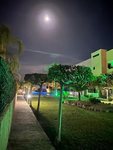 Precioso Bajo Con Jardin En Paraiso De Vera Apartment 0*,