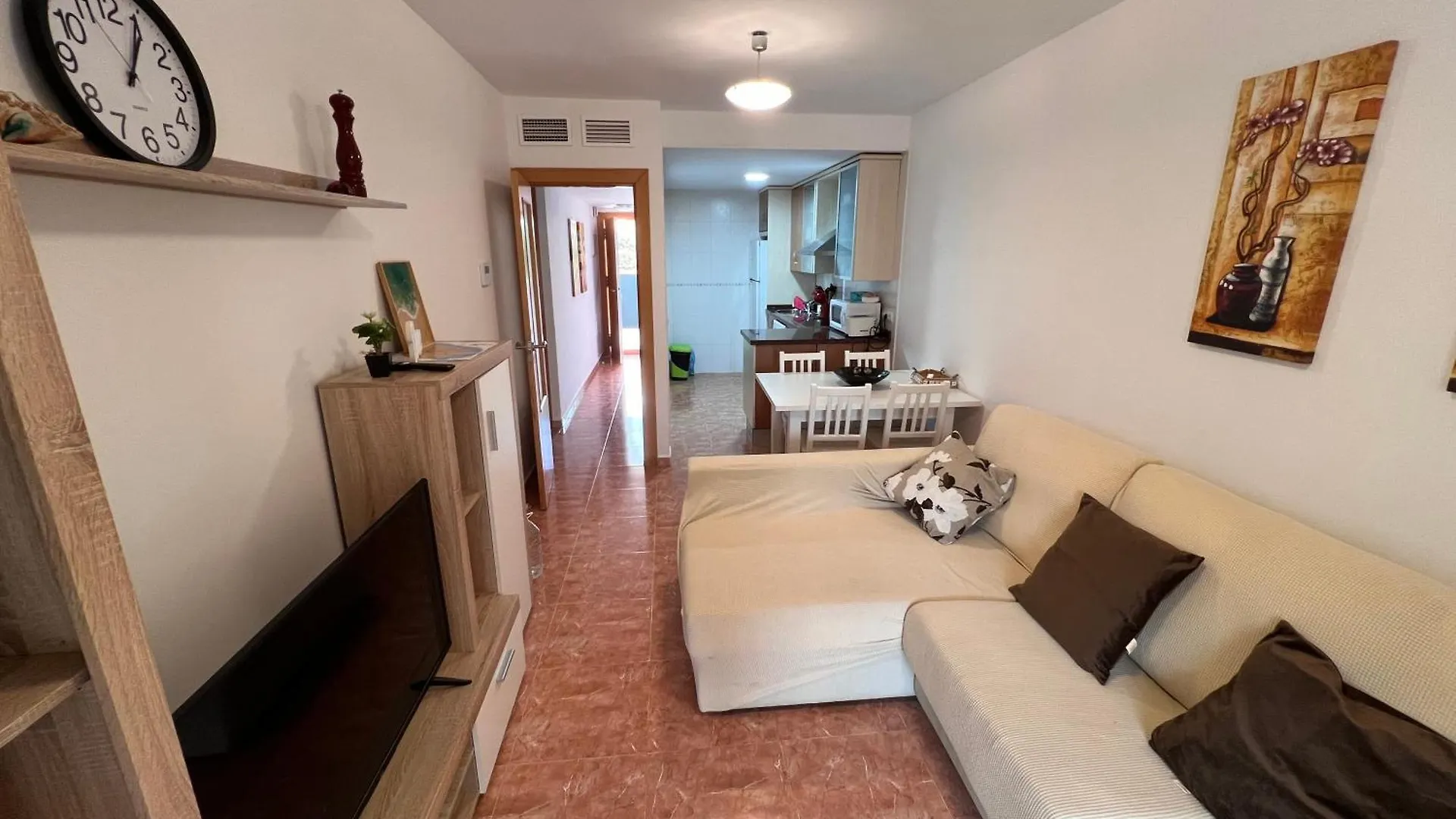 Precioso Bajo Con Jardin En Paraiso De Vera Apartment