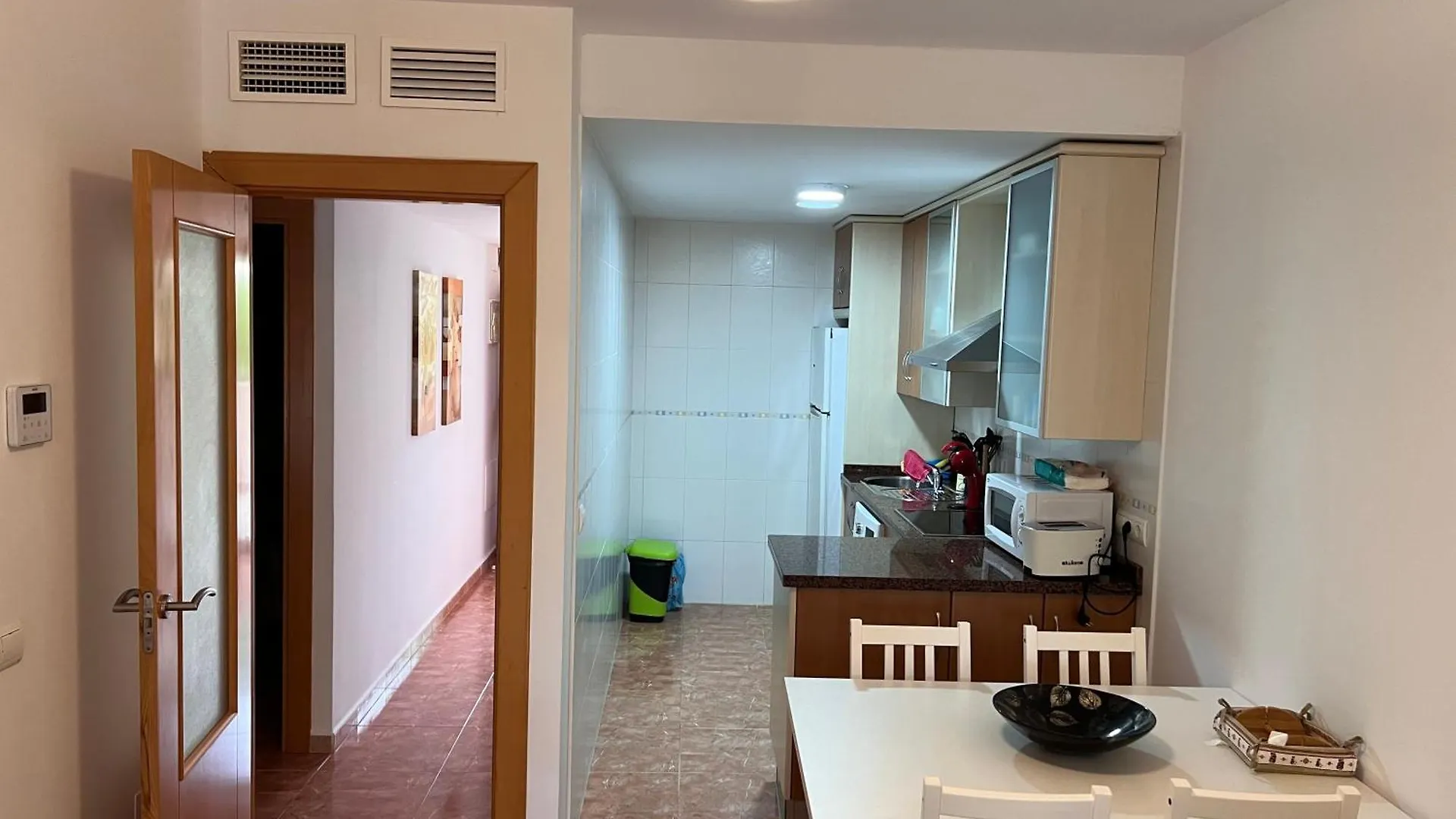 Precioso Bajo Con Jardin En Paraiso De Vera Apartment Spain