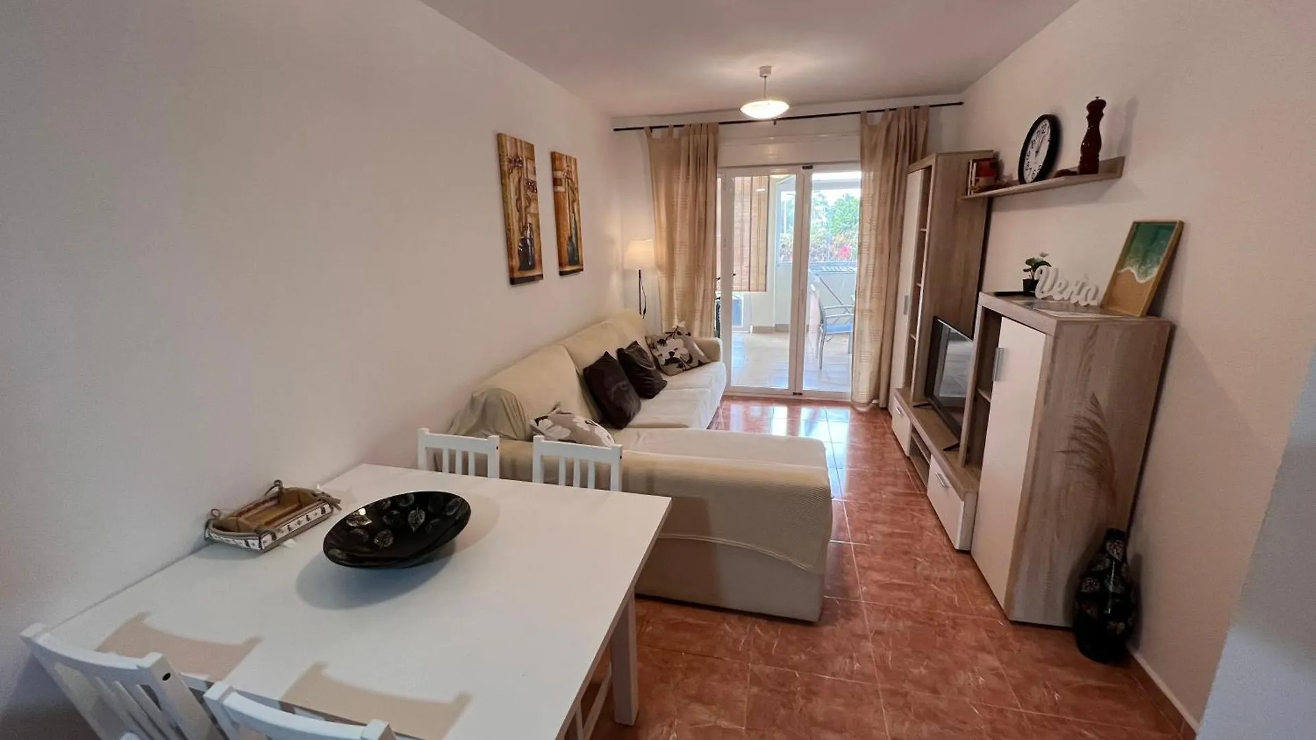 Precioso Bajo Con Jardin En Paraiso De Vera Apartment 0*,  Spain